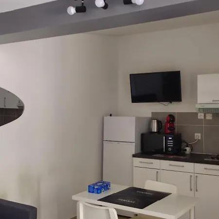 Grand Meuble-juan Pins-logt 5 * Αντίμπ