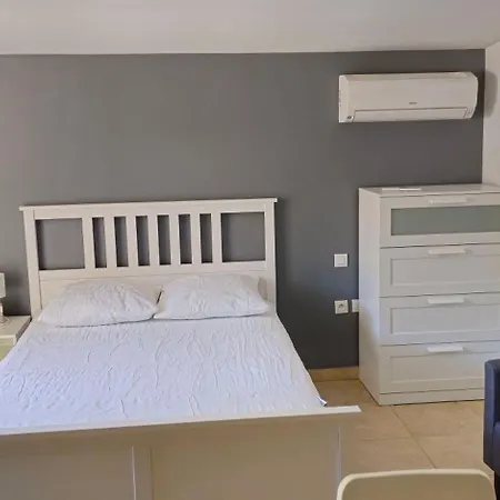 Grand Meublé-juan Pins-logt 5 Apartamento Antibes