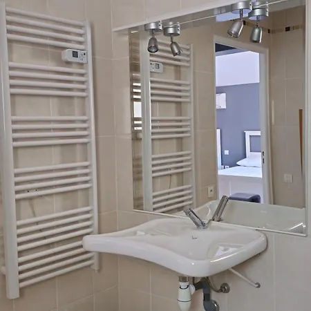 Grand Meuble-juan Pins-logt 5 Apartament